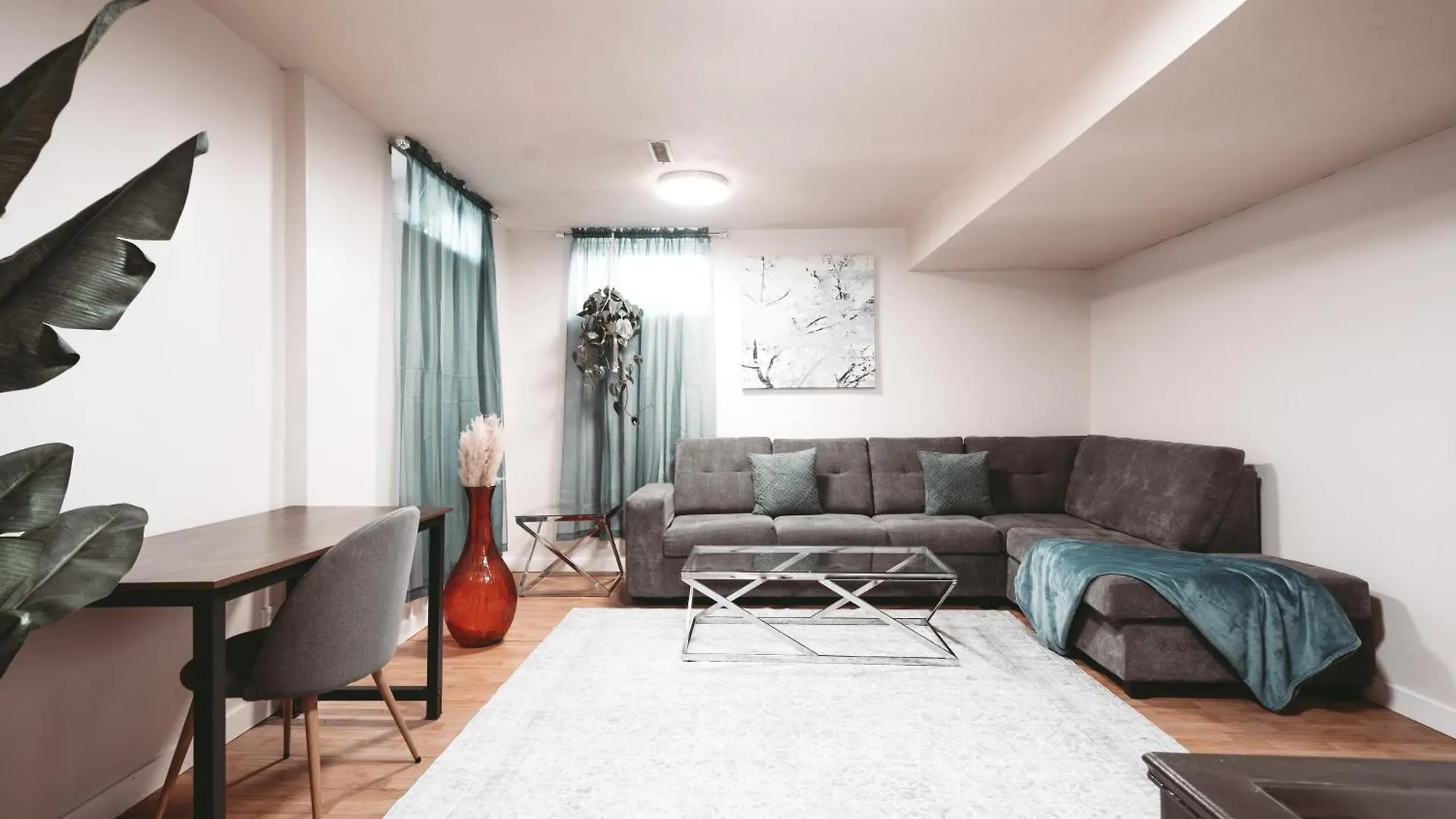 Apartment Ferienwohnung The Cloud Off 16Th YYC