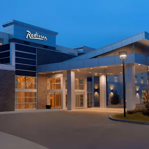 4* Hotel Radisson & Conference Centre Airport